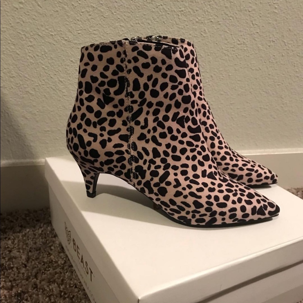 Leopard booties